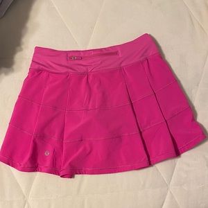 Lululemon pace rival skirt